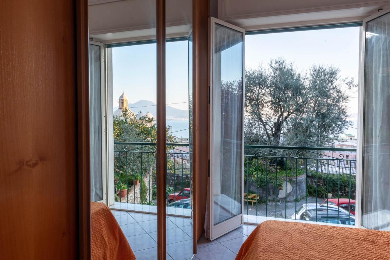 ヴィーコ・エクエンセLa Terrazzaアパートメント エクステリア 写真